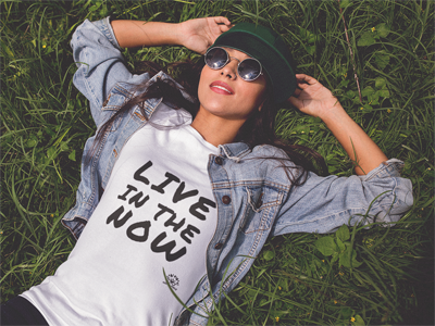 Women T-Shirt "Live in the NOW"