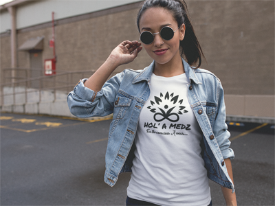 Women's T-shirt "Hol' a Medz"