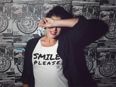 Women T-Shirt "SMILE Please"